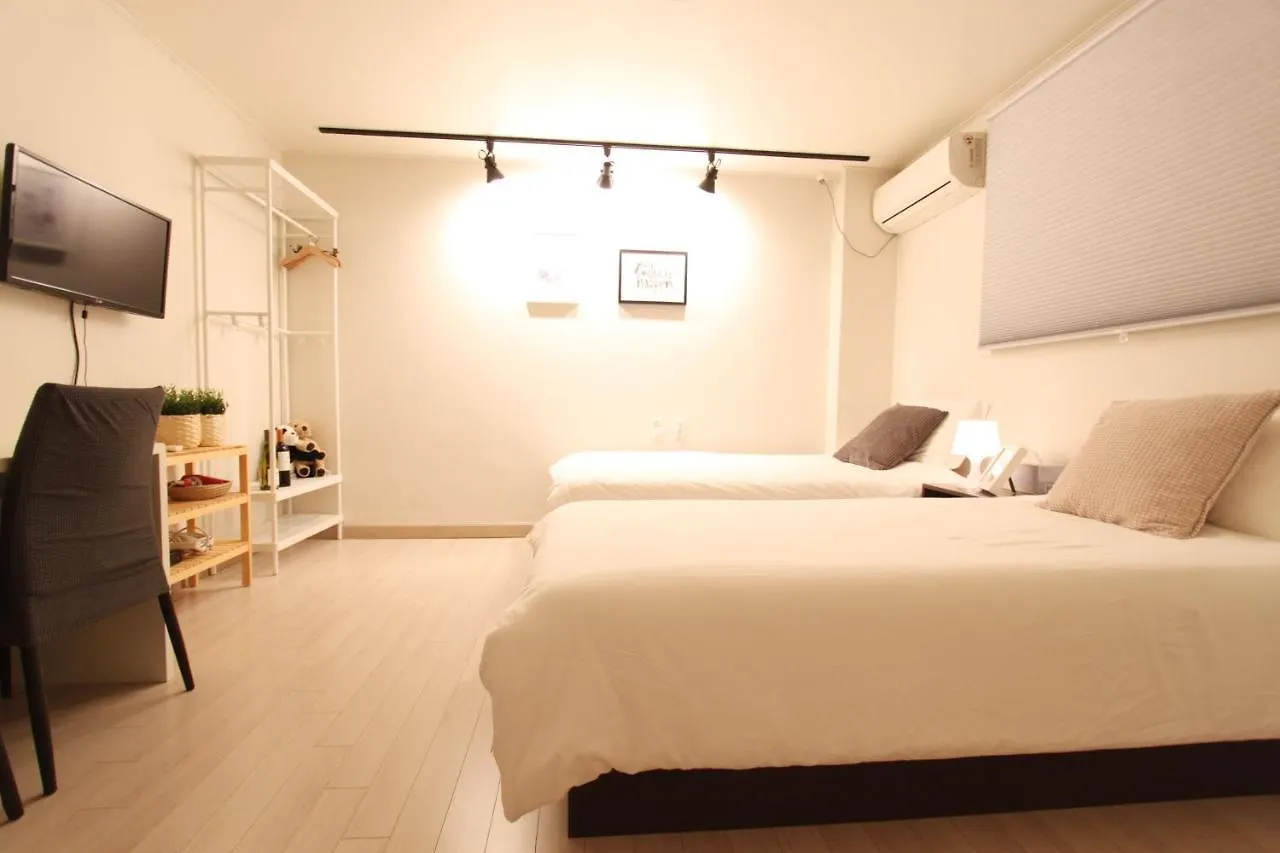 Dk House자가격리 가능숙소 Apartment Seoul 0*,  South Korea