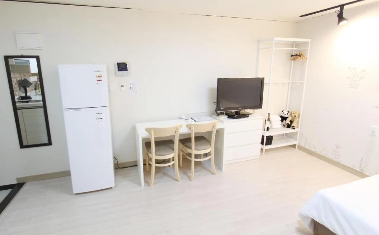 Dk House자가격리 가능숙소 Apartment Seoul