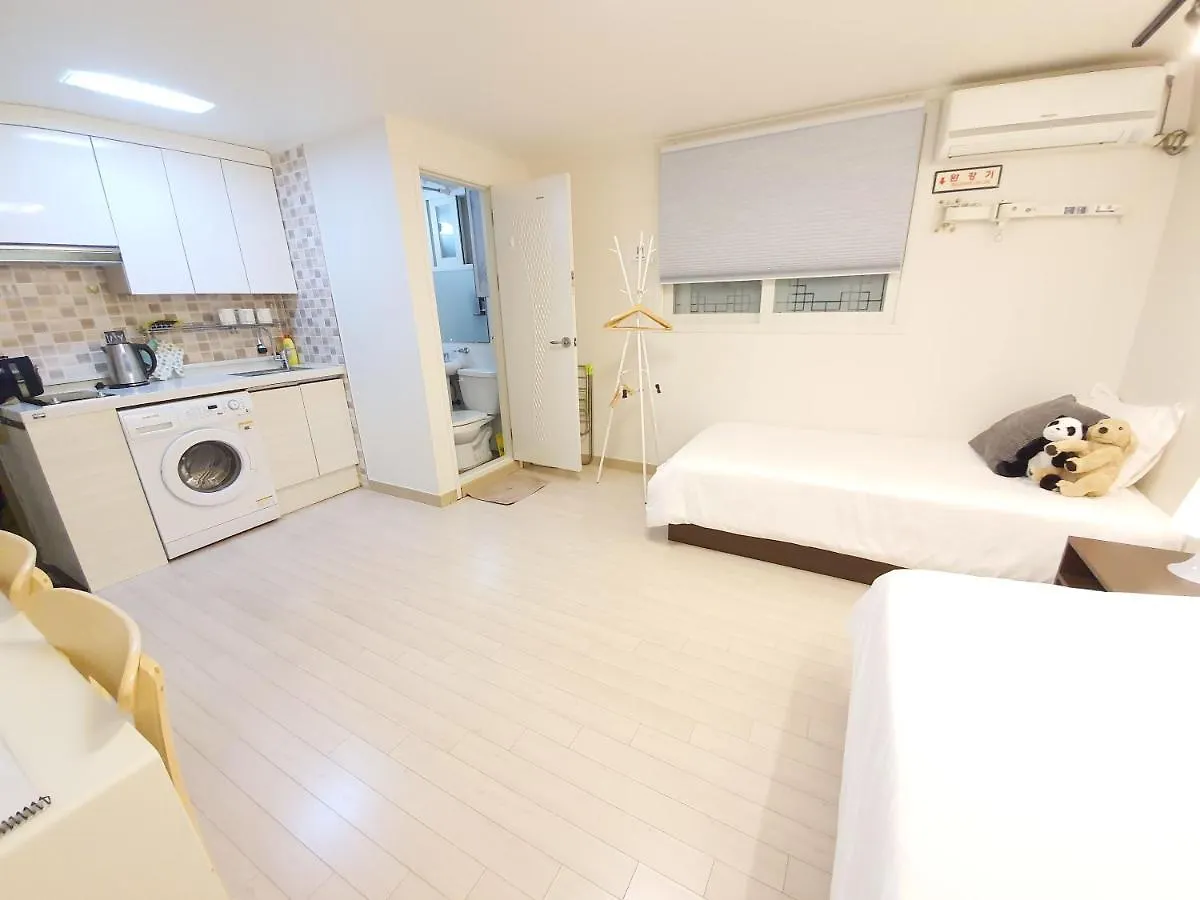 Dk House자가격리 가능숙소 Apartment Seoul 0*,  South Korea